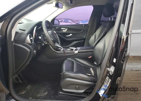 2016 Mercedes-Benz Glc 300 from USA, damaged, VIN WDC0G4JB5GF108442